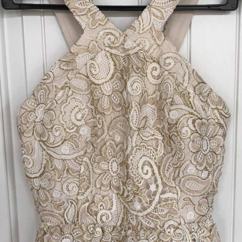 Club Monaco BRAND NEW Women’s short champagne sleeveless eyelet dress Size 0 - Picture 2 of 8
